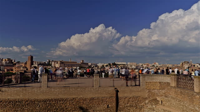 Time-lapse.-Pan-View-Of-The-Italian-Capital-City,-Rome.-Filmed-From-Palatino-Hill