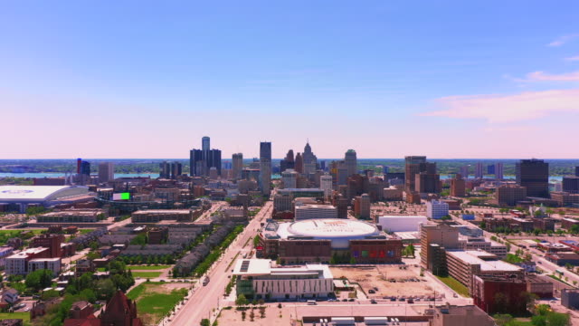 Skyline-Panorama-Detroit-Michigan-Luftaufnahme