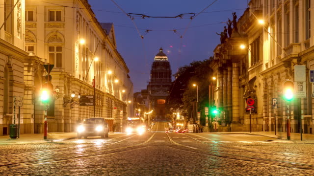 Bruselas-Bélgica-Time-Lapse-Street-Night