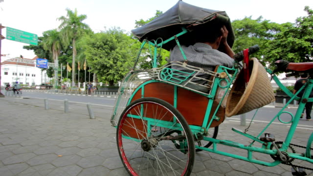 transportation-with-cyclo-in-indonesia