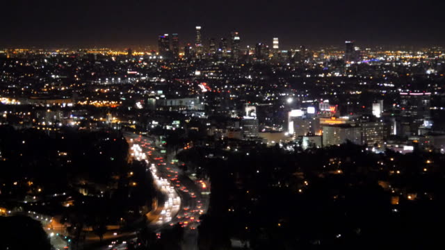 Downtown-Los-Angeles-at-Night