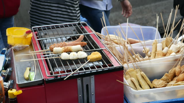 Street-food-vendors,-Jakarta