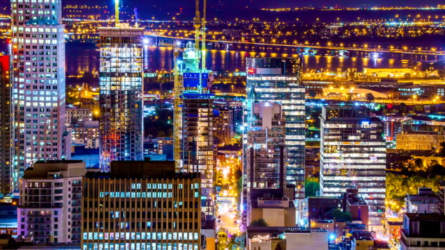 Montreal-City-At-Night-Time-Lapse
