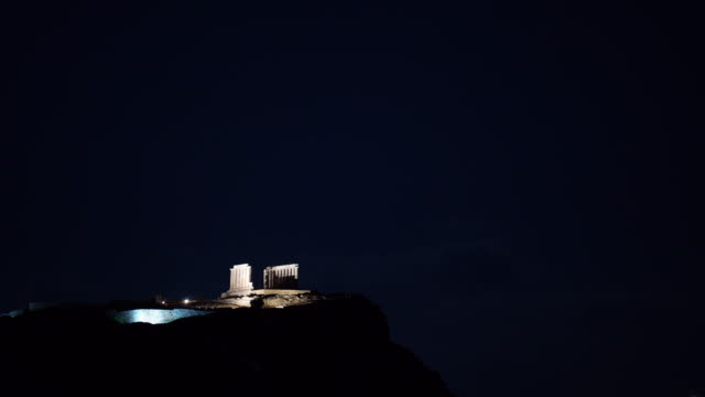 Griechische-Tempel-des-Poseidon-in-der-Nacht,-Kap-Sounion