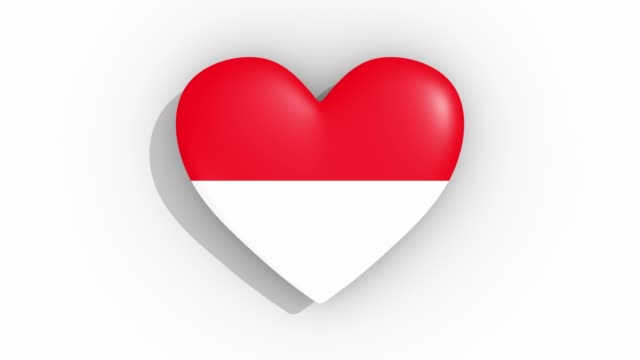 Heart-in-colors-flag-of-Indonesia-pulses,-loop