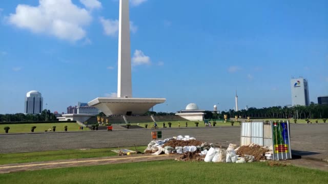 Ein-Videoclip-vom-Nationaldenkmal-der-Republik-Indonesien-oder-auch-monas-in-Jakarta