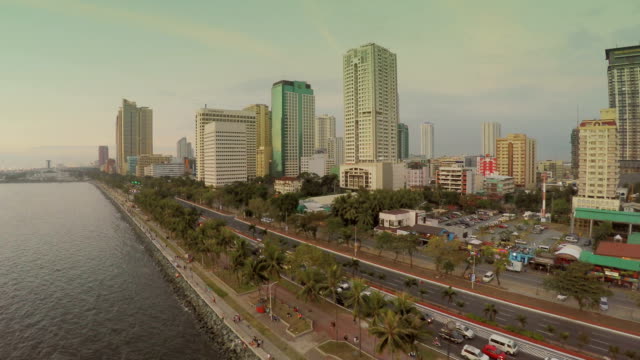 Vista-aérea-de-la-bahía-de-Manila