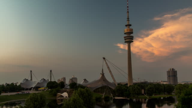 München-Olympiapark-dawn