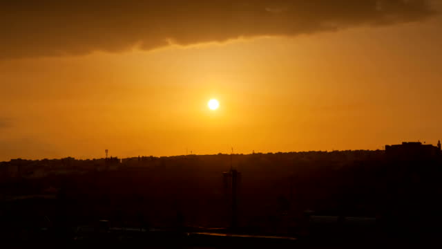 Fez-Sonnenaufgang-Zoom-in-Zeitraffer