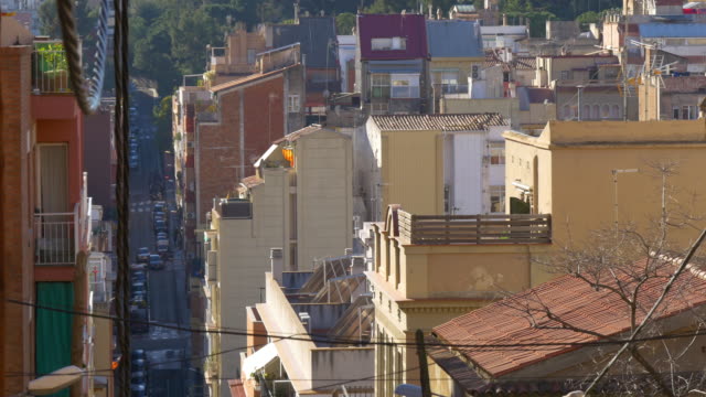 barcelona-día-soleado-edificio-tráfico-de-calle-4-k,-España
