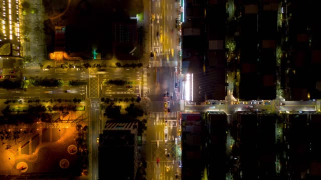 Nacht-beleuchtete-Taipei-Stadtverkehrs-Kreuzung-aerial-Panorama-4k-Zeitraffer-Taiwan