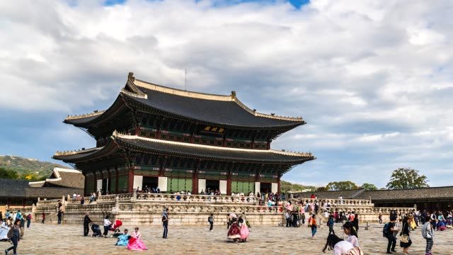 4K-turístico-de-lapso-de-tiempo-en-el-Palacio-de-Gyeongbokgung