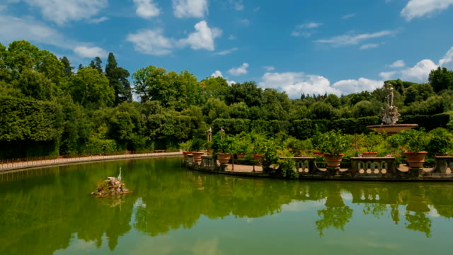 Boboli-Gardens,-Florence,-Tuscany,-Italy