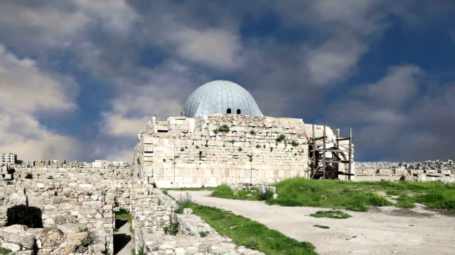 Monumentos-de-la-ciudad-de-Amman--vieja-colina-de-la-ciudadela-romana,-Jordania