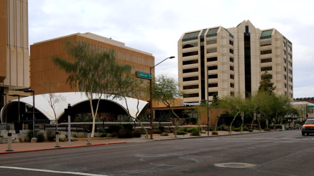 View-of-street-scene-in-Phoenix