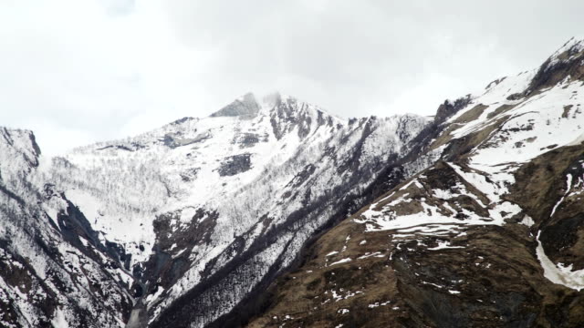 Snow-peaks-Mountains-Kazbegi-landscape-in-Georgia