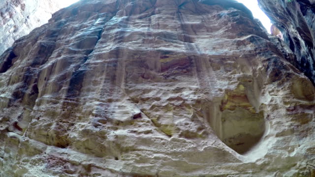 UNESCO-Weltkulturerbe-und-eines-The-New-7-Wonders-of-World.Beautiful-Red-rock-Formation-in-Petra-Jordan