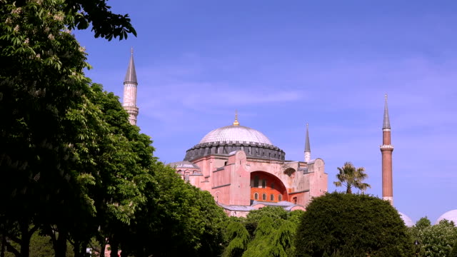 Hagia-Sophia-cathedral,-Istanbul,-Turkey