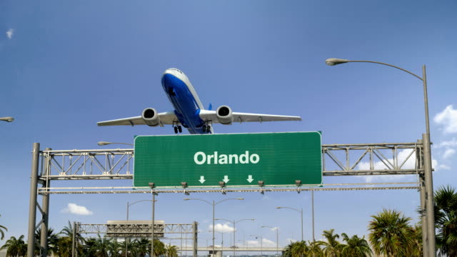 Avión-despegue-de-Orlando