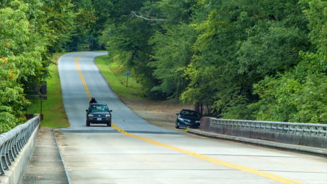 El-tráfico-en-la-autopista-Blue-Ridge-en-Asheville-durante-el-verano