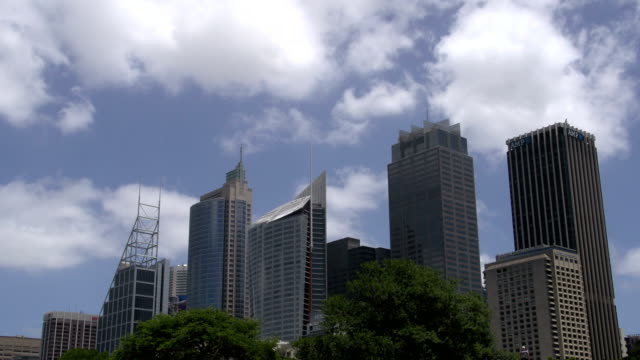 Sydney-downtown-skyline
