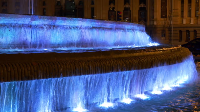 Spanien,-madrid-Nachtlicht-plaza-de-la-cibeles-Brunnen-4-K