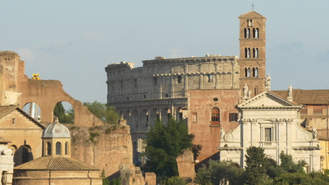 Italiens-Sonne-Licht-Tag-Zeit-Rom-berühmte-Kolosseum-auf-der-Dachterrasse-Stadtbild-Panorama-4k