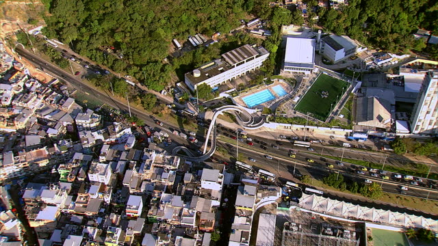 Aerial-view-of-Oscar-Niemeyer-Footbridge,-Rio-de-Janeiro