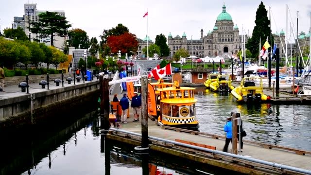Victoria-Inner-Harbour-y-Columbia-Británica,-Canadá