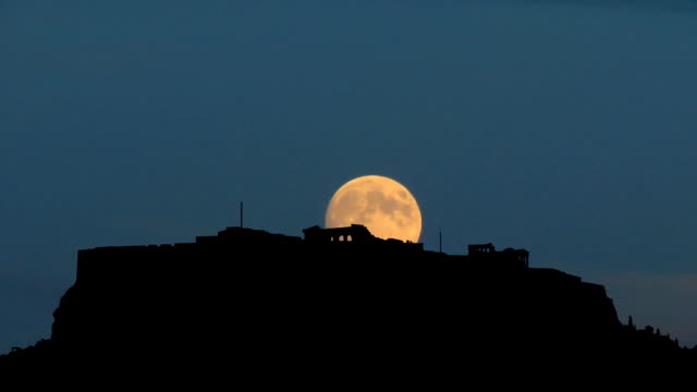 Greece-Acropolis-with-moon-rising