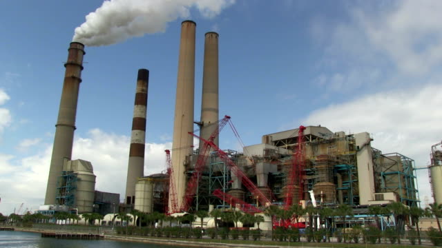 Coal-powered-electricity-plant