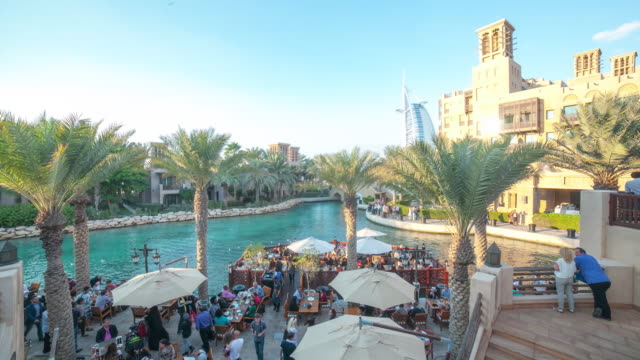 Dubais-berühmten-touristischen-souk-place-4-k-Zeitraffer-VAE