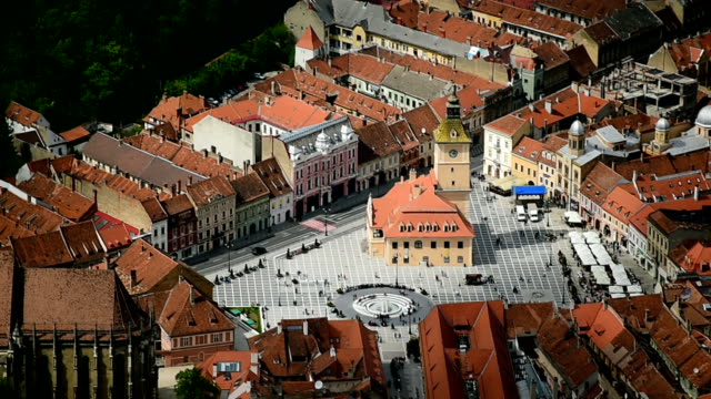 Luftbildvideo-mit-Siebenbürgen-s-Kronstadt