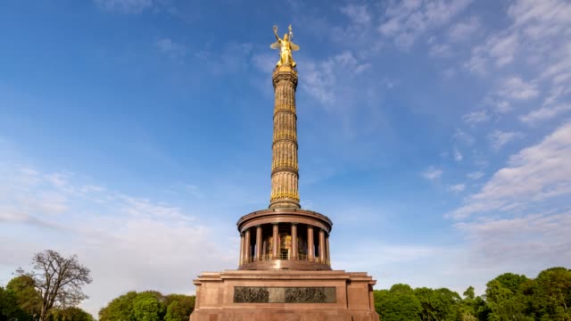 Timelapse-at-Berlin-Victory-Column-(Siegessaule),-Berlin-Germany,-4K-Time-Lapse