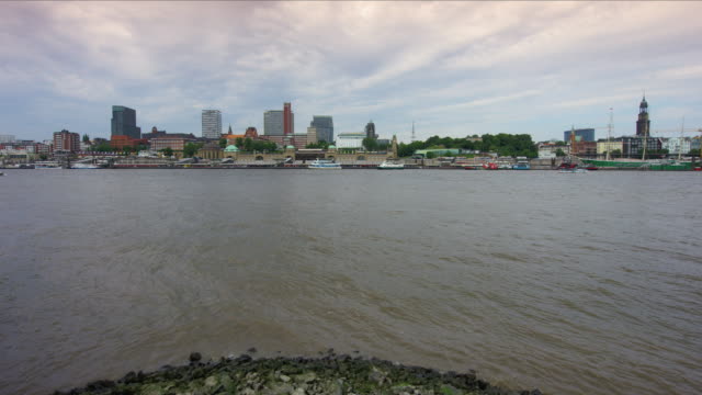 Harbour-Hamburg-time-lapse