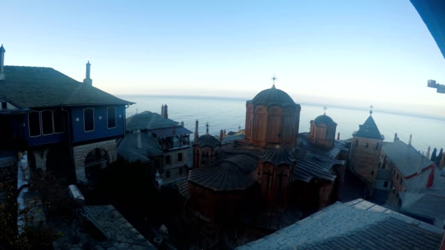 Teil-eines-Klosters-auf-dem-Berg-Athos-in-Griechenland