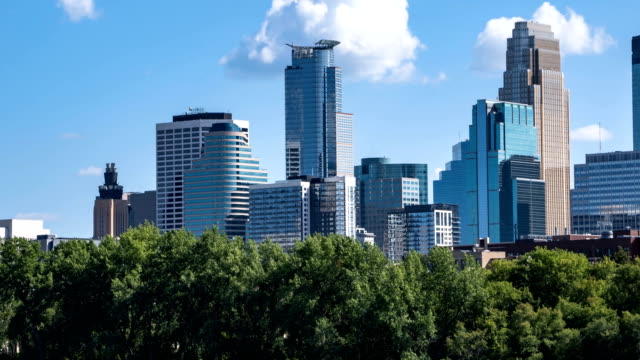 Stadtzentrum-von-Minneapolis-Skyline---Zeitraffer