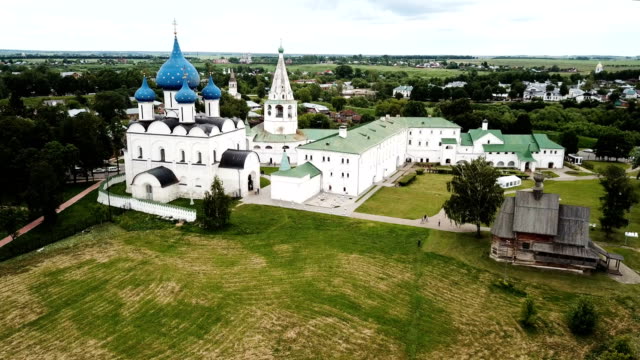Ansicht-der-Kathedrale-des-Nativity-der-Jungfrau-in-Susdal-Kreml