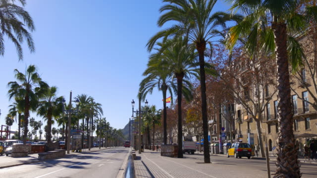 barcelona-city-sun-light-traffic-bay-4k-spain