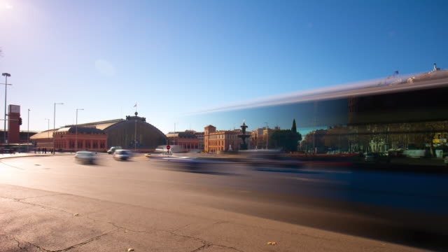 madrid-sunny-day-main-train-station-street-panoramic-view-4k-time-lapse-spain