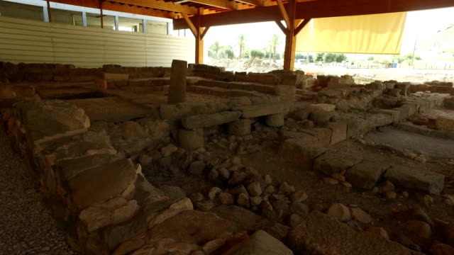 Antiguas-ruinas-de-una-sinagoga-en-Israel