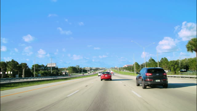 Conductores-agresivos-de-alta-velocidad-de-conducción-en-carretera-de-Florida
