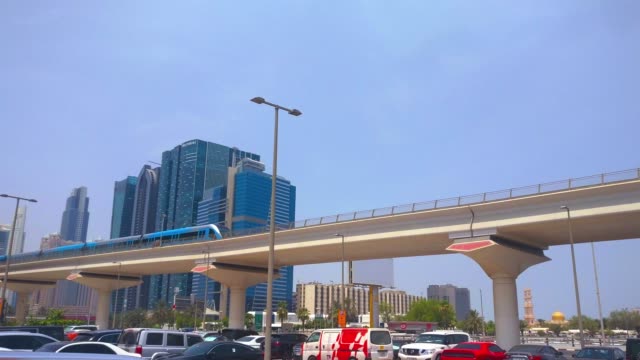 Metro-Dubai-Stadt