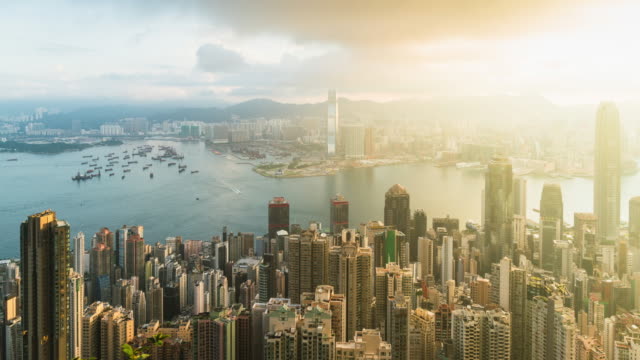 Hong-Kong-Stadt-bei-Sonnenaufgang.