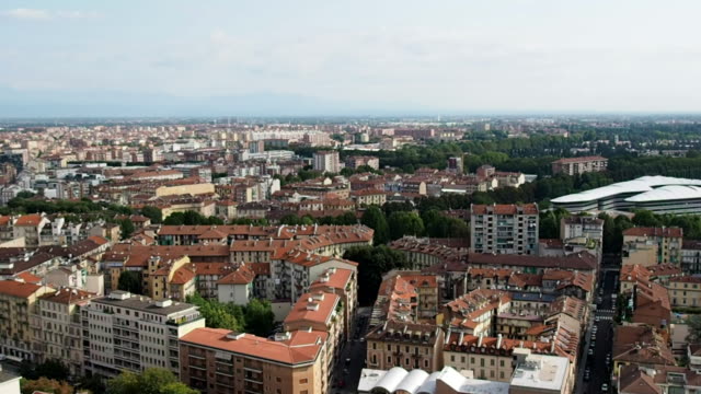 Skyline-of-the-city-of-Turin-in-4k