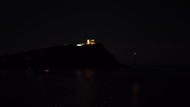 Greek-temple-of-Poseidon-at-night,-Cape-Sounio