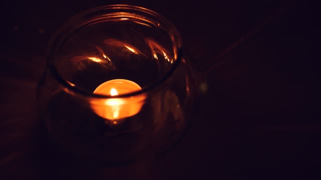 Nahaufnahme-von-einem-Weihnachten-oder-ein-romantisches-candle