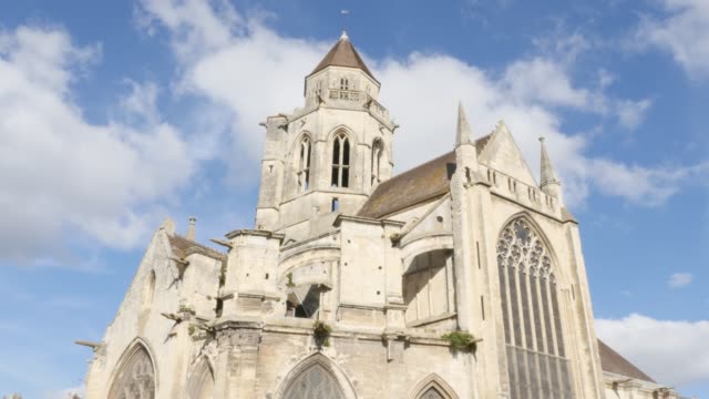 Mairie-Caen-St-Etienne-le-Vieux-remains-in-the-center-of-the-city-of-Caen-4K