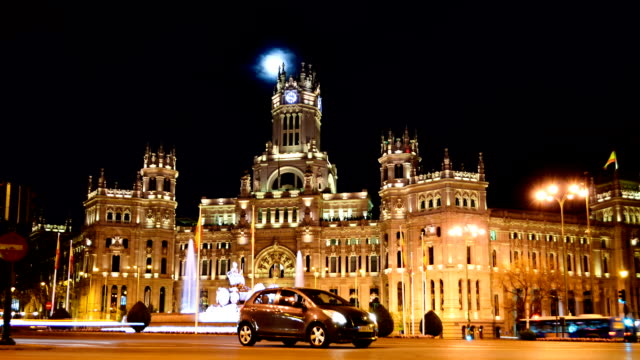 Stadtzentrum-von-Madrid,-Nacht-timelapse