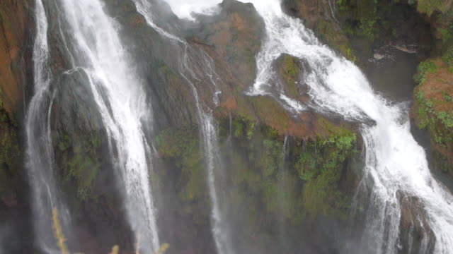 Ouzoud-Wasserfälle-befindet-sich-in-der-Grand-Atlas-Tanaghmeilt,-in-der-Provinz-Azilal-in-Marokko,-Afrika